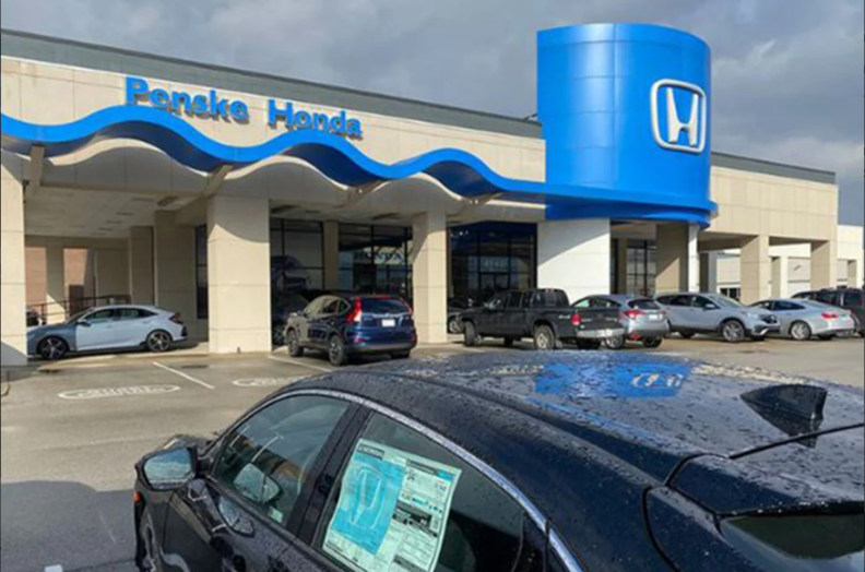 Penske Q4 revenue, net set records Automotive News